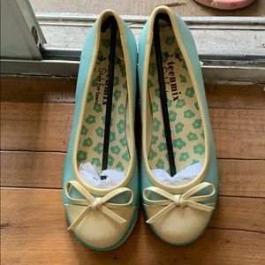 cute shoe，just wear twice